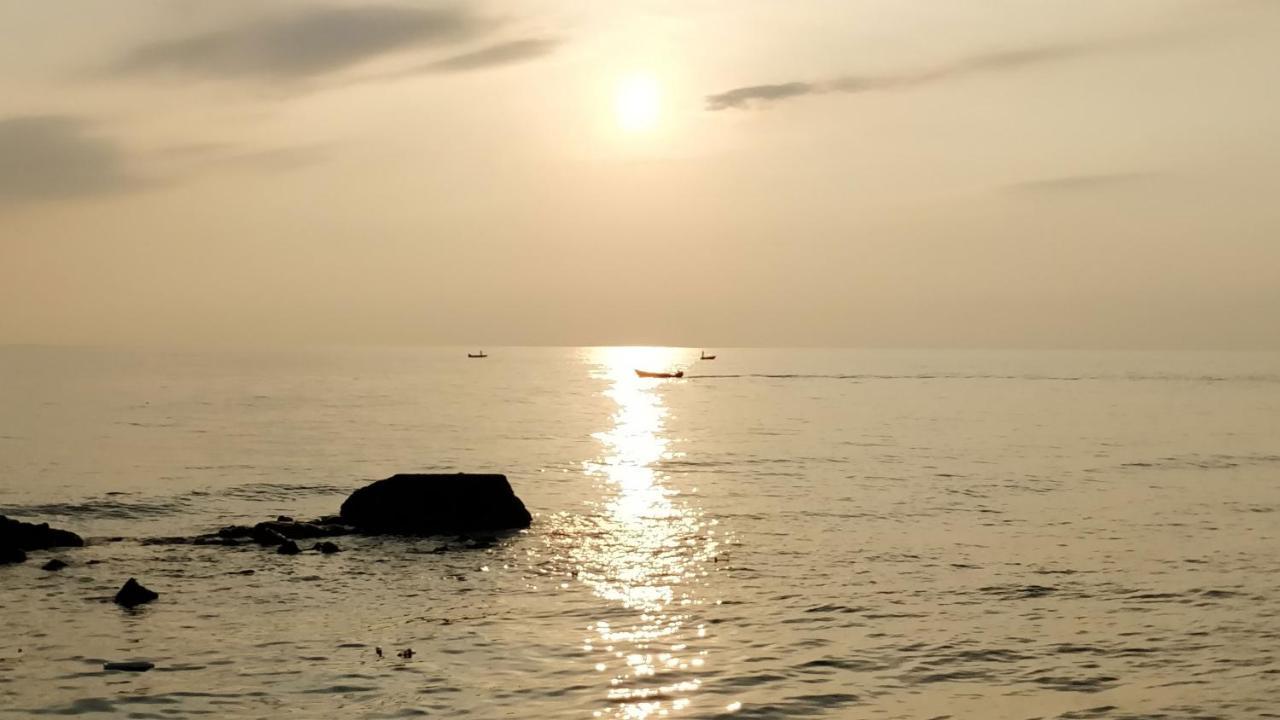 Muraka Inn Thoddoo Buitenkant foto